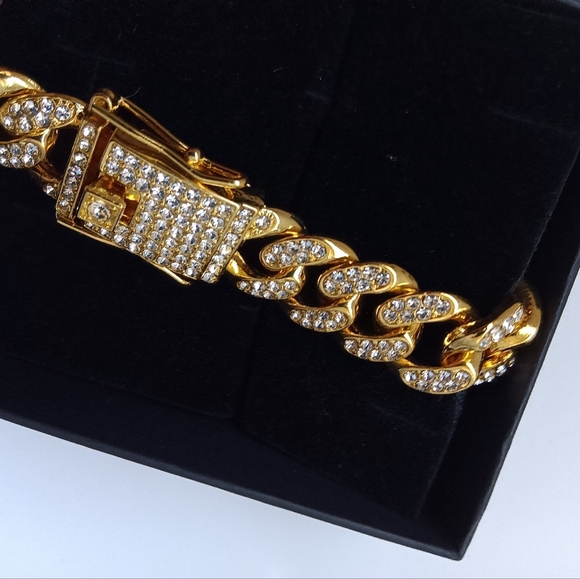 Rhinestone and gold plated ss bracelet - Picture 2 of 2